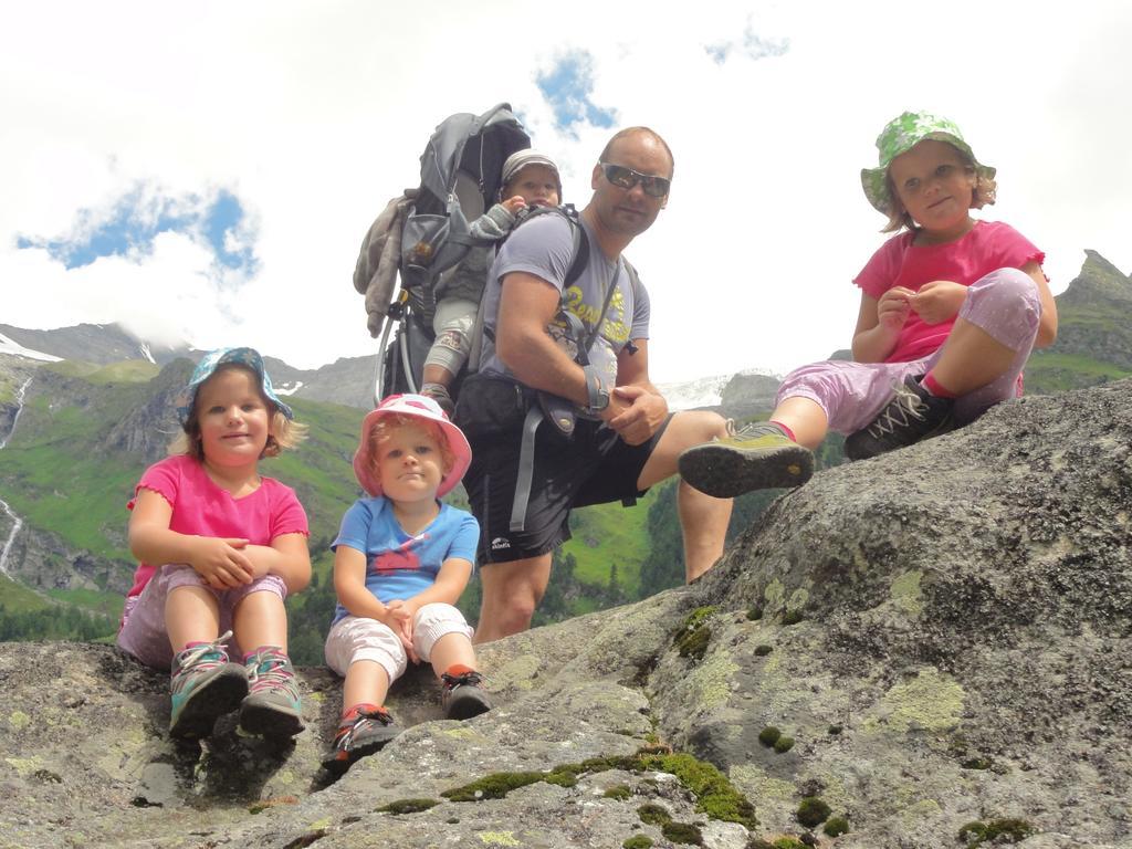 Ferienhaus Hanser Kals am Grossglockner Phòng bức ảnh